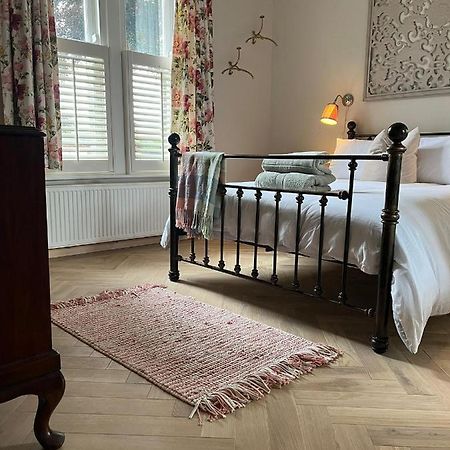 Private Apartment - 3 Bedrooms Harrogate Buitenkant foto