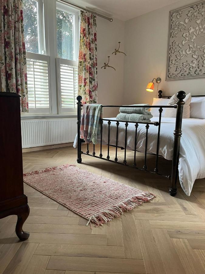 Private Apartment - 3 Bedrooms Harrogate Buitenkant foto